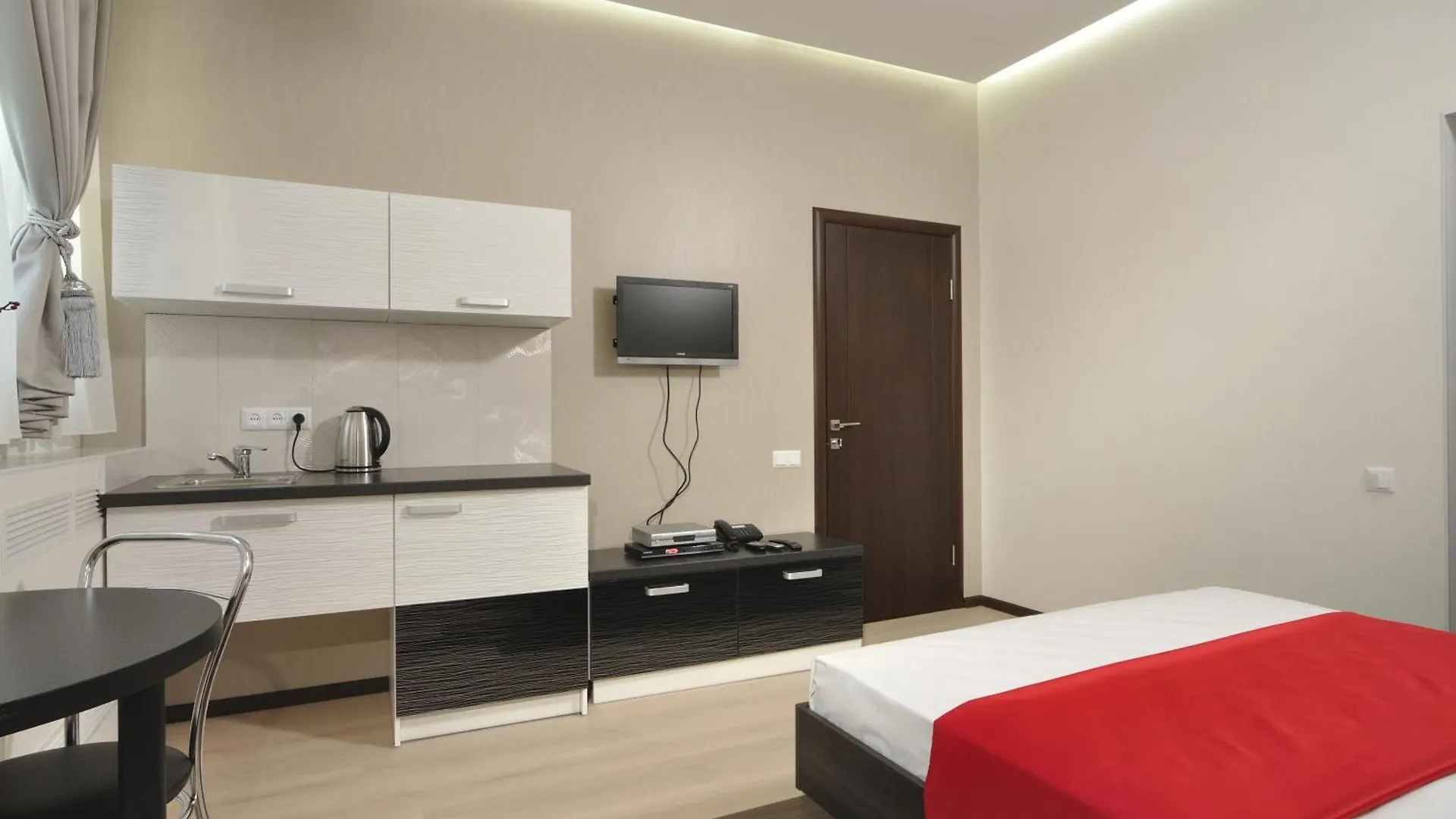 Secret Apartments Киев 3*,