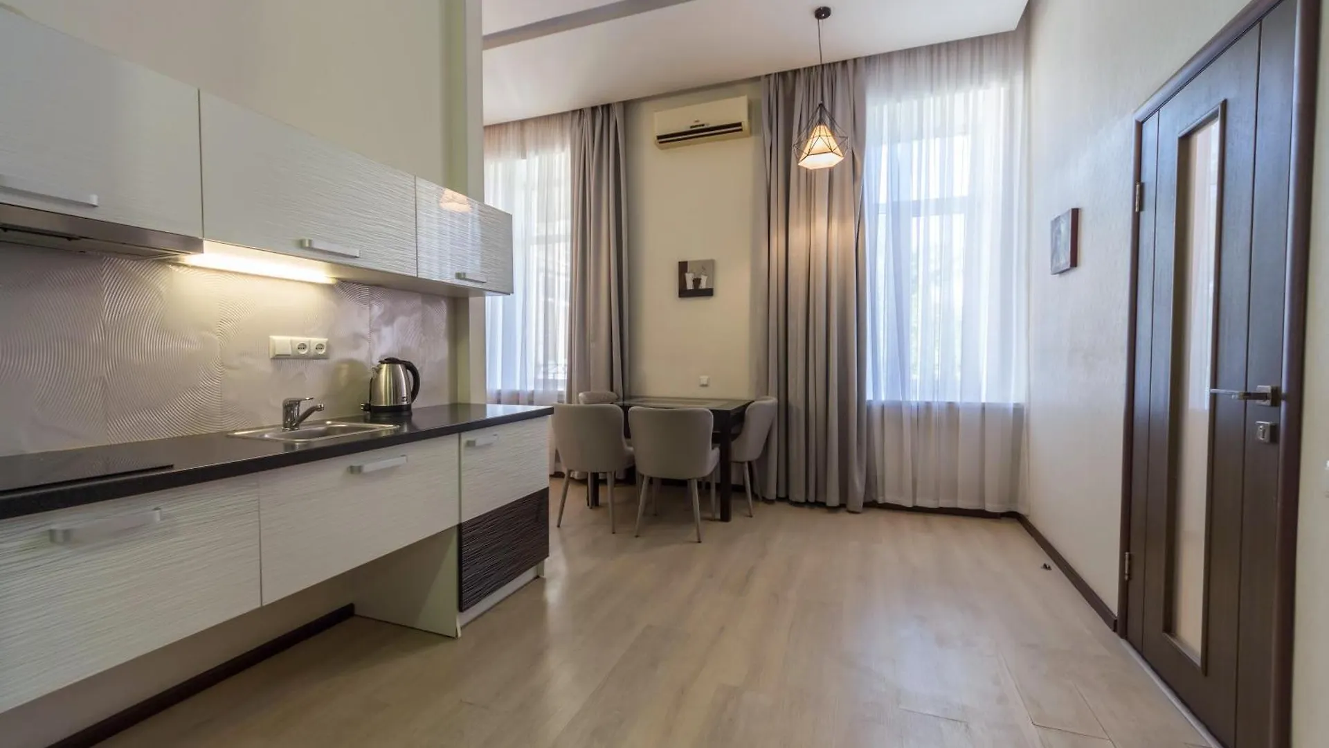 Hotel Secret Apartments Kyiv